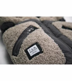 7 A.M. Enfant Blanket 212 Evolution Footmuff - Oatmeal Teddy 12 7 A.M. Enfant Blanket 212 Evolution Footmuff - Oatmeal Teddy -Britax || Graco || Maxi-Cosi Shop 7 a m enfant blanket 212 evolution footmuff oatmeal teddy 179