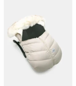 7 A.M. Enfant Car Seat Cocoon Tundra - Heather Beige / White Faux Fur 9 7 A.M. Enfant Car Seat Cocoon Tundra - Heather Beige / White Faux Fur -Britax || Graco || Maxi-Cosi Shop 7 a m enfant car seat cocoon tundra heather beige white faux fur 156