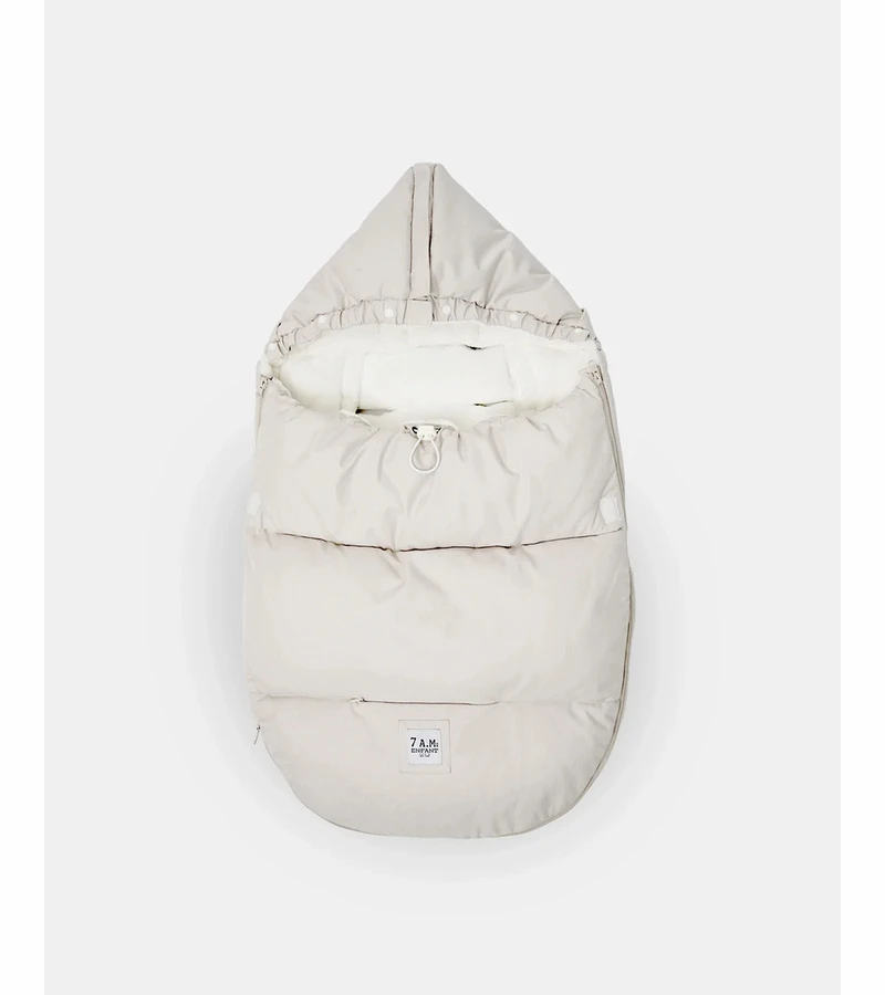 7 A.M. Enfant Plushpod Footmuff - Tundra Heather Beige / White Faux Fur (0-18m) 4 7 A.M. Enfant Plushpod Footmuff - Tundra Heather Beige / White Faux Fur (0-18m) - Image 4
