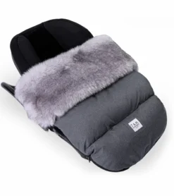 7 A.M. Enfant Plushpod Footmuff - Tundra - Heather Grey Dark - Arctic Faux Fur (0-18m) 9 7 A.M. Enfant Plushpod Footmuff - Tundra - Heather Grey Dark - Arctic Faux Fur (0-18m) -Britax || Graco || Maxi-Cosi Shop 7 a m enfant plushpod footmuff tundra heather grey dark arctic faux fur 0 18m 107