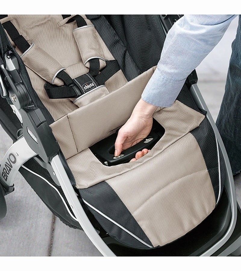 Chicco Bravo Trio Travel System - Poetic 6 Chicco Bravo Trio Travel System - Poetic - Image 6