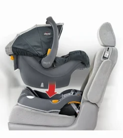 Chicco KeyFit 30 Infant Car Seat - Oxford 10 Chicco KeyFit 30 Infant Car Seat - Oxford -Britax || Graco || Maxi-Cosi Shop chicco keyfit 30 infant car seat oxford 185
