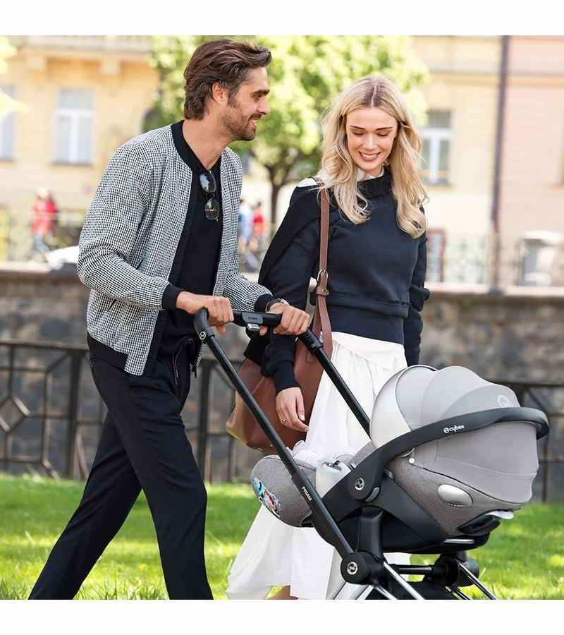 Cybex Cloud Q Infant Car Seat - Koi 5 Cybex Cloud Q Infant Car Seat - Koi - Image 5