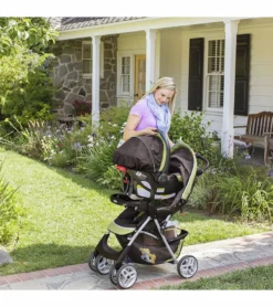 Graco Comfy Cruiser Click Connect Travel System - Go Green -Britax || Graco || Maxi-Cosi Shop graco comfy cruiser click connect travel system go green 278