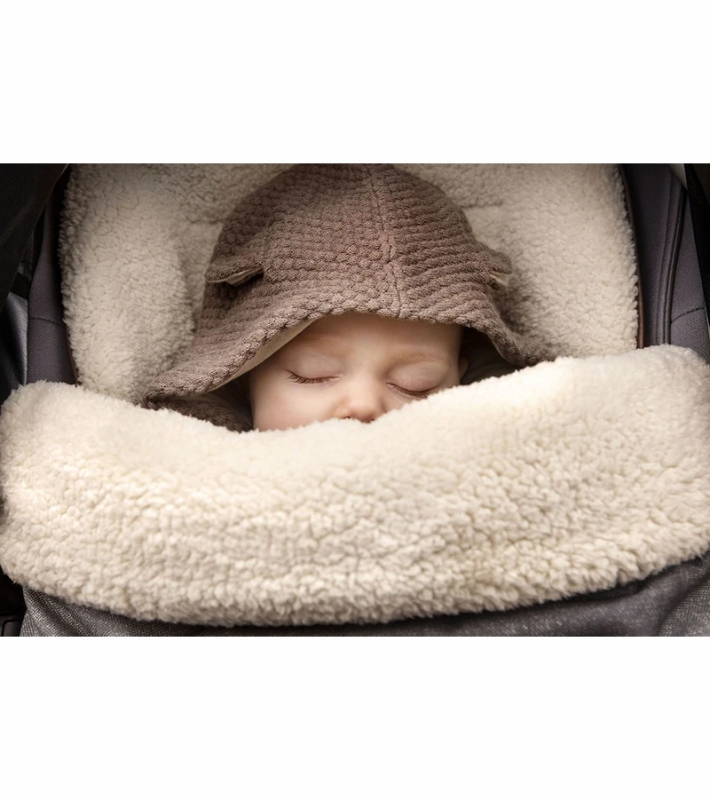 Maxi-Cosi 2-in-1 Footmuff - Essential Black 5 Maxi-Cosi 2-in-1 Footmuff - Essential Black - Image 5