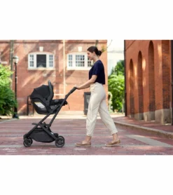 UPPAbaby MINU V2 + MESA V2 Travel System Bundle - Charlotte / Jake 13 UPPAbaby MINU V2 + MESA V2 Travel System Bundle - Charlotte / Jake -Britax || Graco || Maxi-Cosi Shop uppababy minu v2 mesa v2 travel system bundle jake 57 1