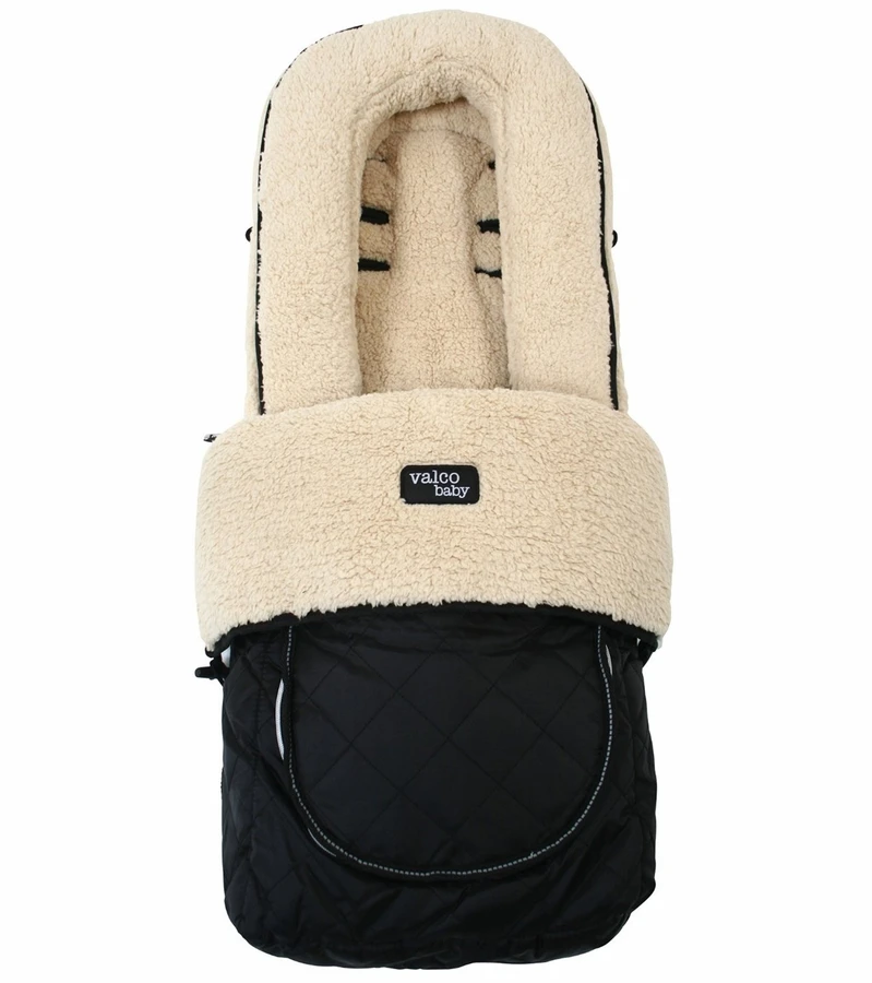 Valco Deluxe Footmuff - Fluffy Fleece 1 Valco Deluxe Footmuff - Fluffy Fleece